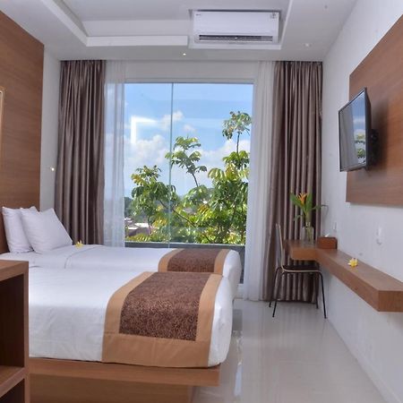 Sunwood Hotel Arianz Матарам Екстериор снимка